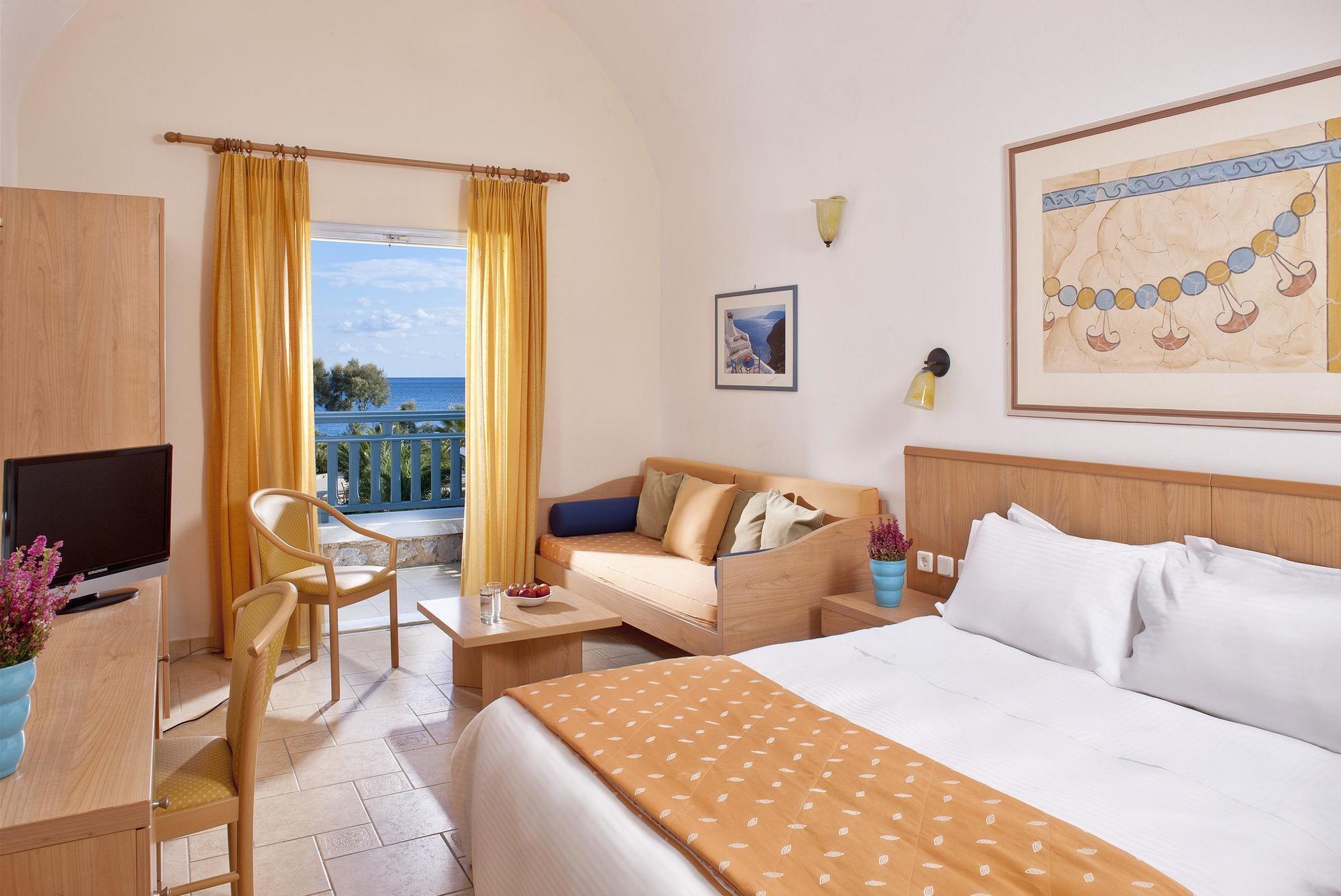 Santo Miramare Beach Resort Perissa  Værelse billede